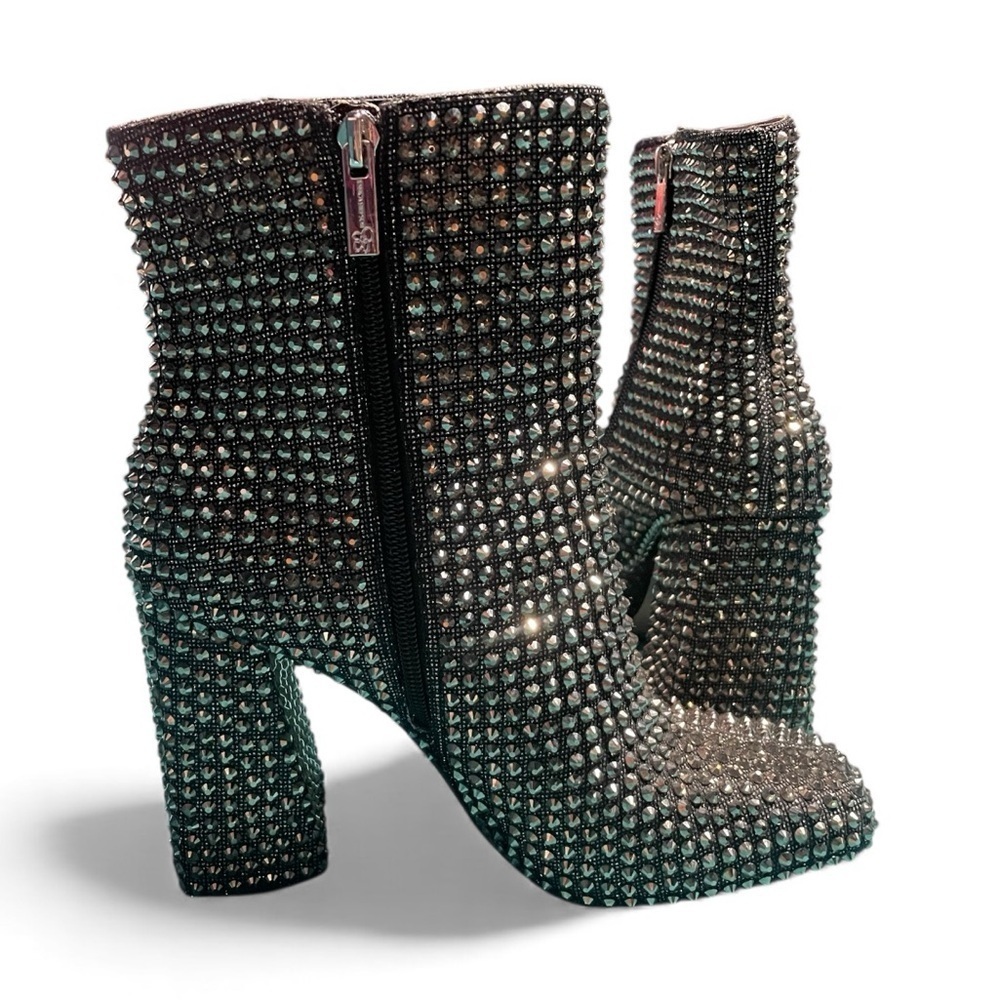 Jessica Simpson Jessica Simpson Luvrey Rhinestone Bootie - Picture 2 of 4